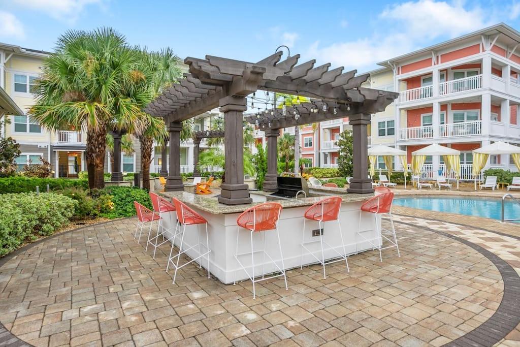 2-Bedroom Eccentric Oasis Tampa Exterior photo